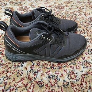 Men’s New Balance fresh foam Golf Shoes 11 EUC